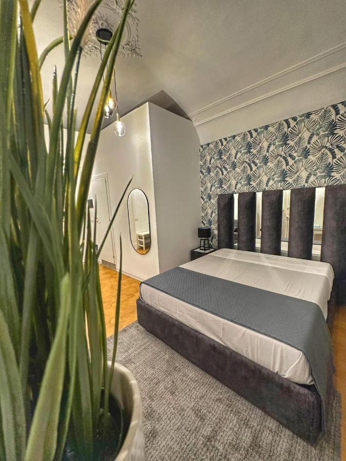 Boutique Rooms B&B Catane Extérieur photo