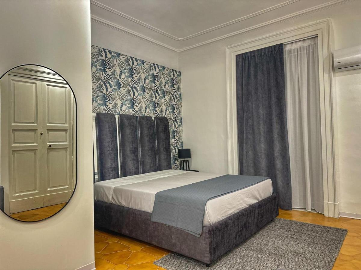 Boutique Rooms B&B Catane Extérieur photo