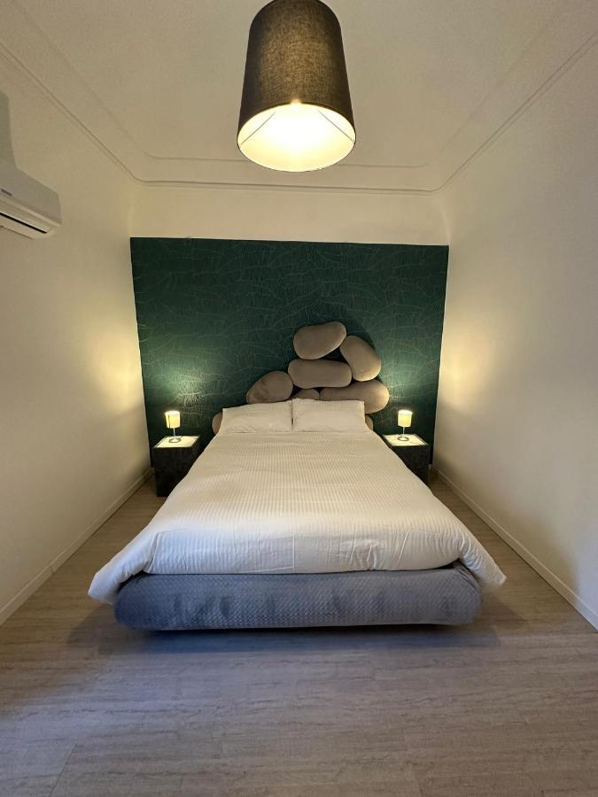 Boutique Rooms B&B Catane Extérieur photo