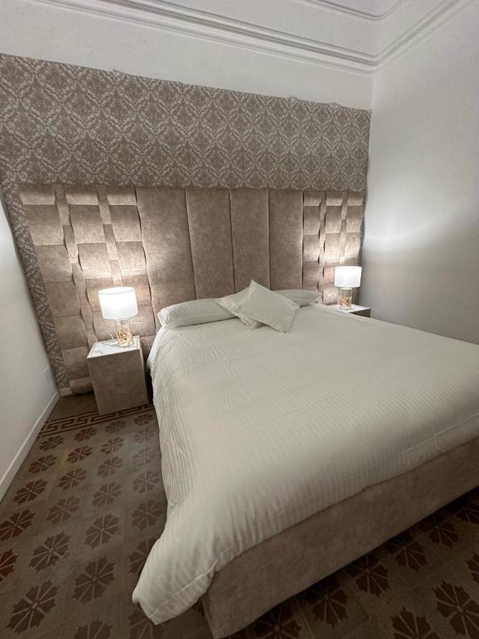 Boutique Rooms B&B Catane Extérieur photo