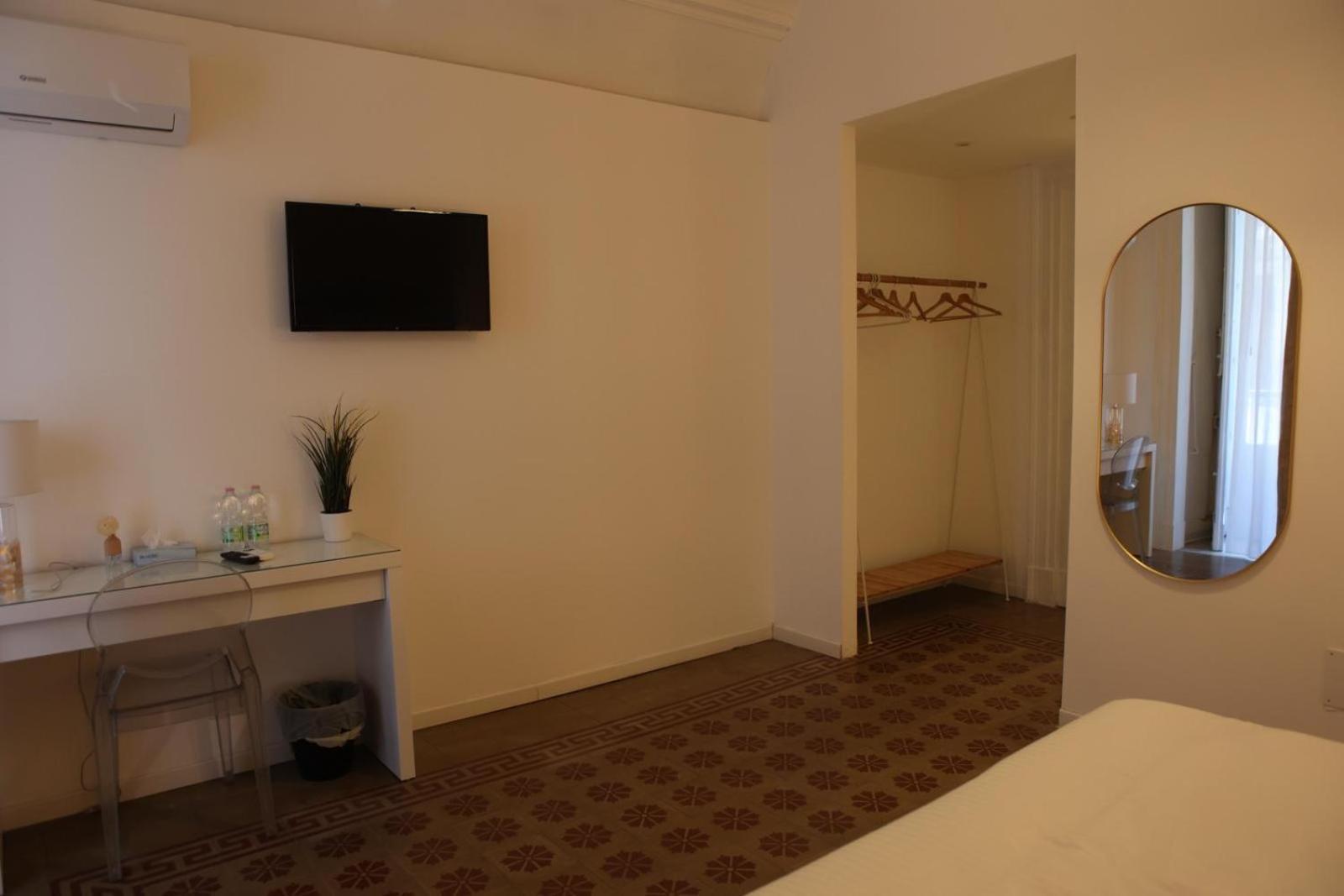 Boutique Rooms B&B Catane Extérieur photo