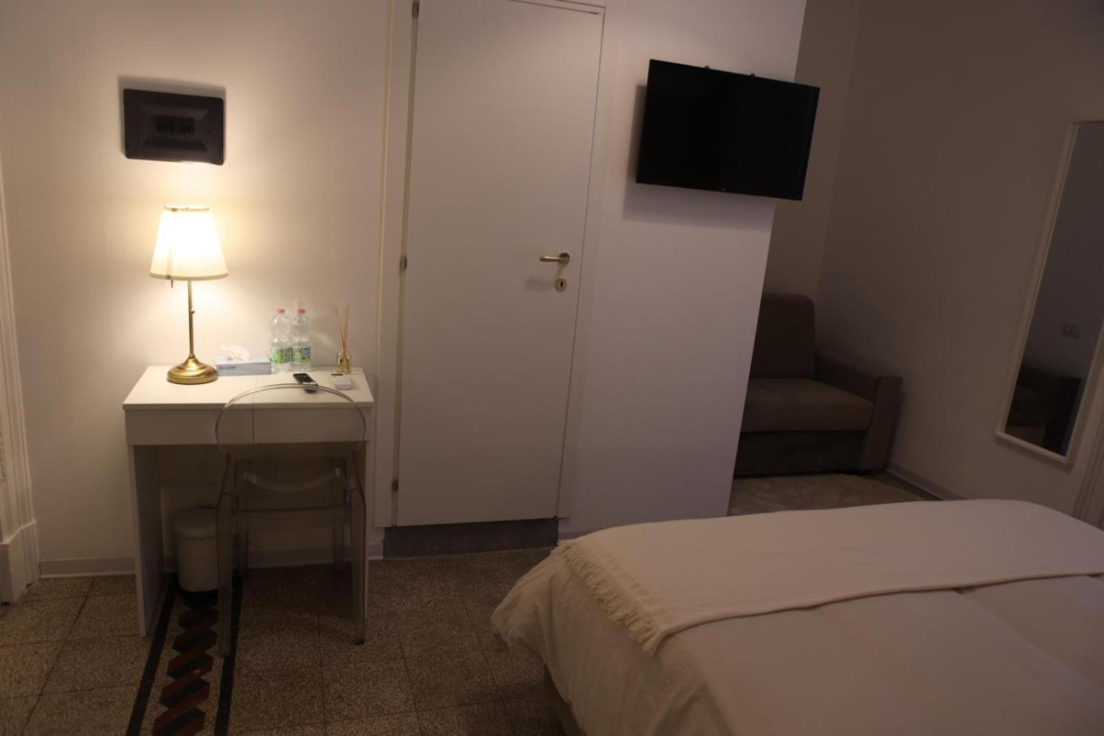 Boutique Rooms B&B Catane Extérieur photo