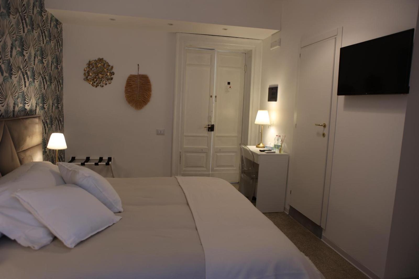 Boutique Rooms B&B Catane Extérieur photo